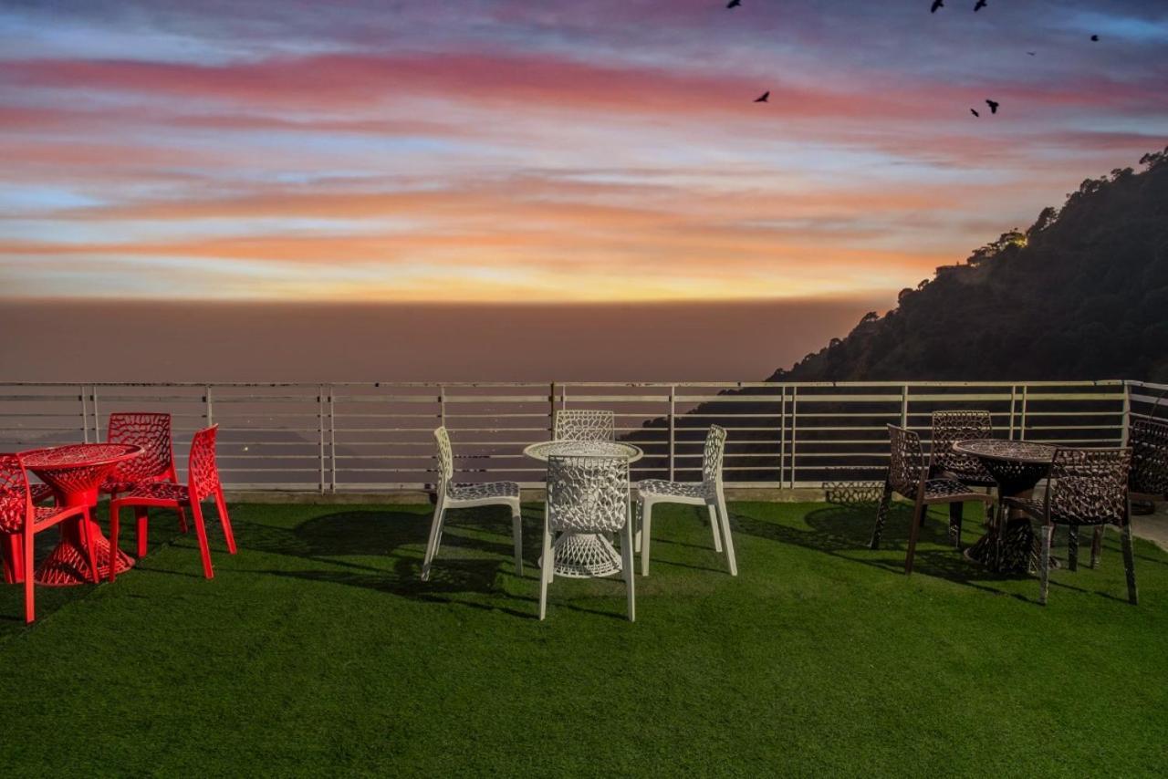 Urban Wave 2Bed Rooms By The North Edge Kasauli Exterior foto